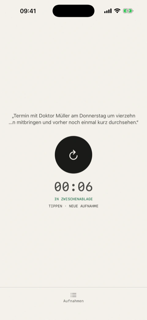 Diktat nach dem Stoppen: der Knopf ist fast schwarz, der Text liegt in der Zwischenablage